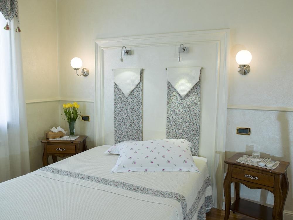 Hotel La Rescossa Mira Extérieur photo