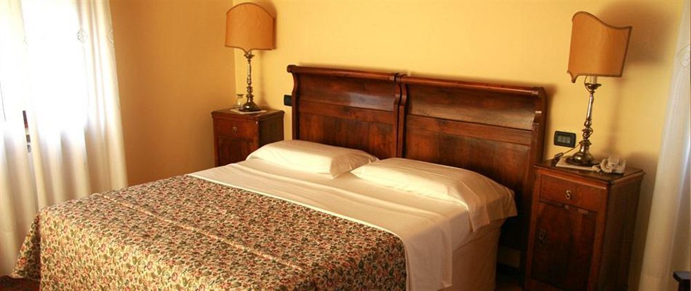Hotel La Rescossa Mira Extérieur photo
