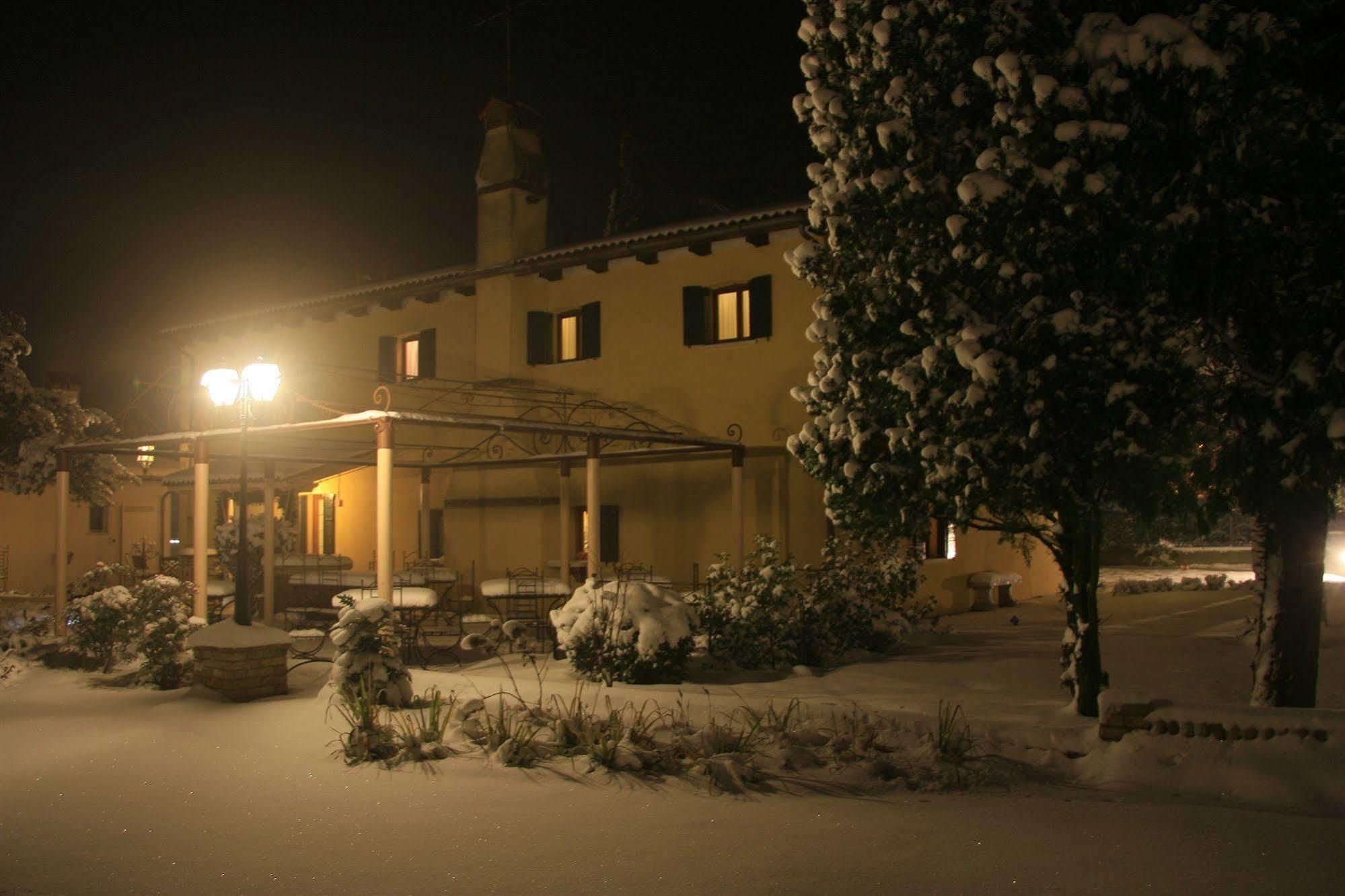 Hotel La Rescossa Mira Extérieur photo