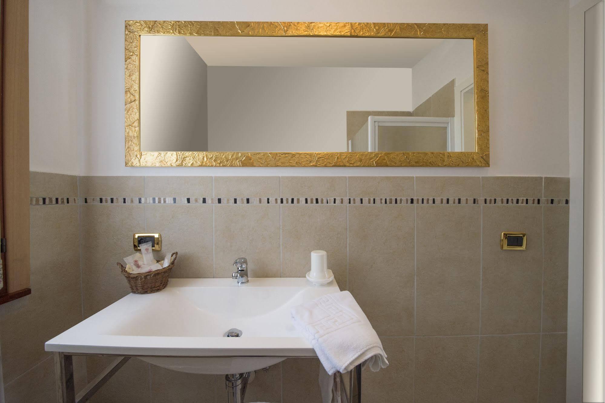 Hotel La Rescossa Mira Extérieur photo