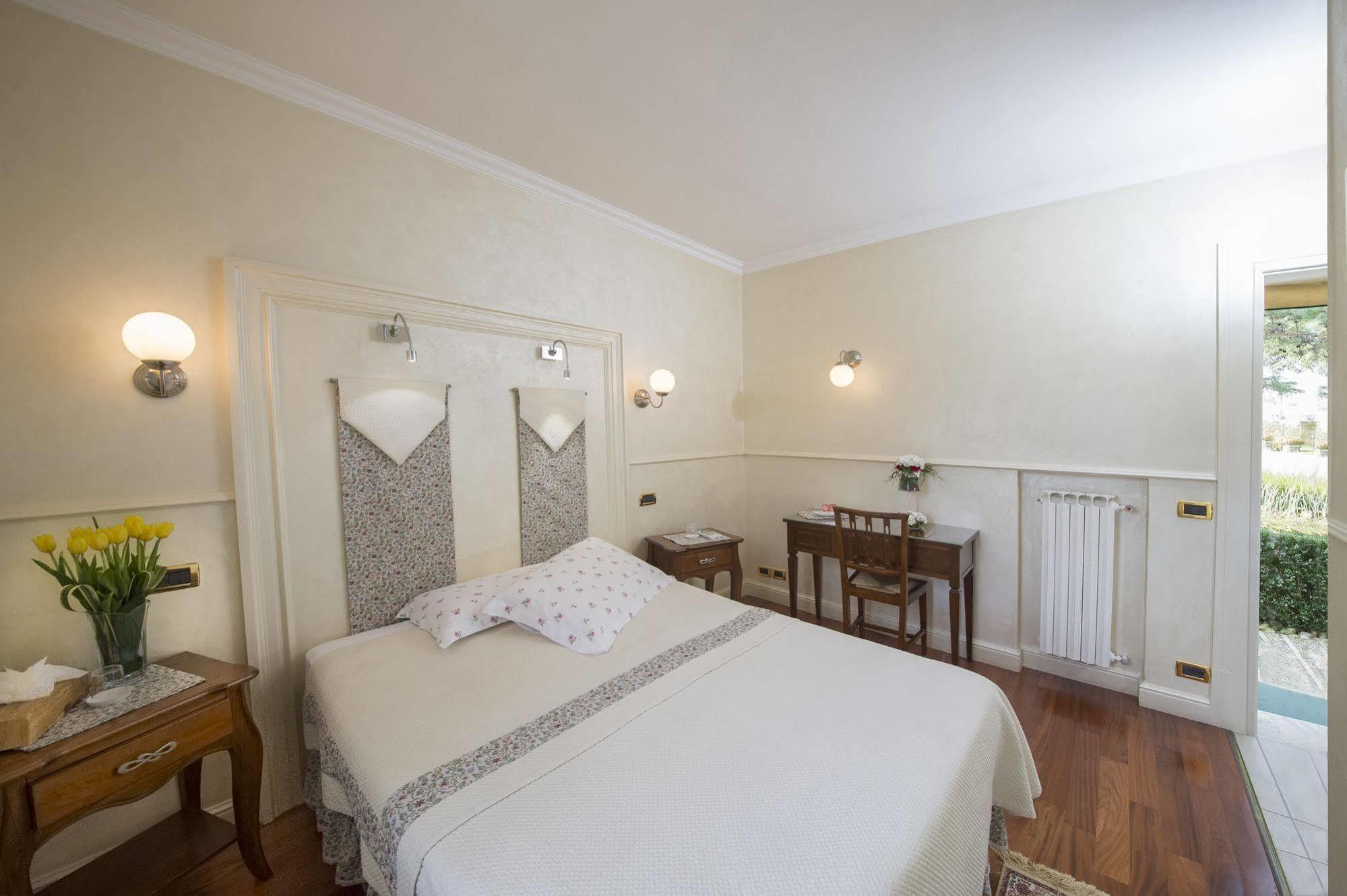 Hotel La Rescossa Mira Extérieur photo