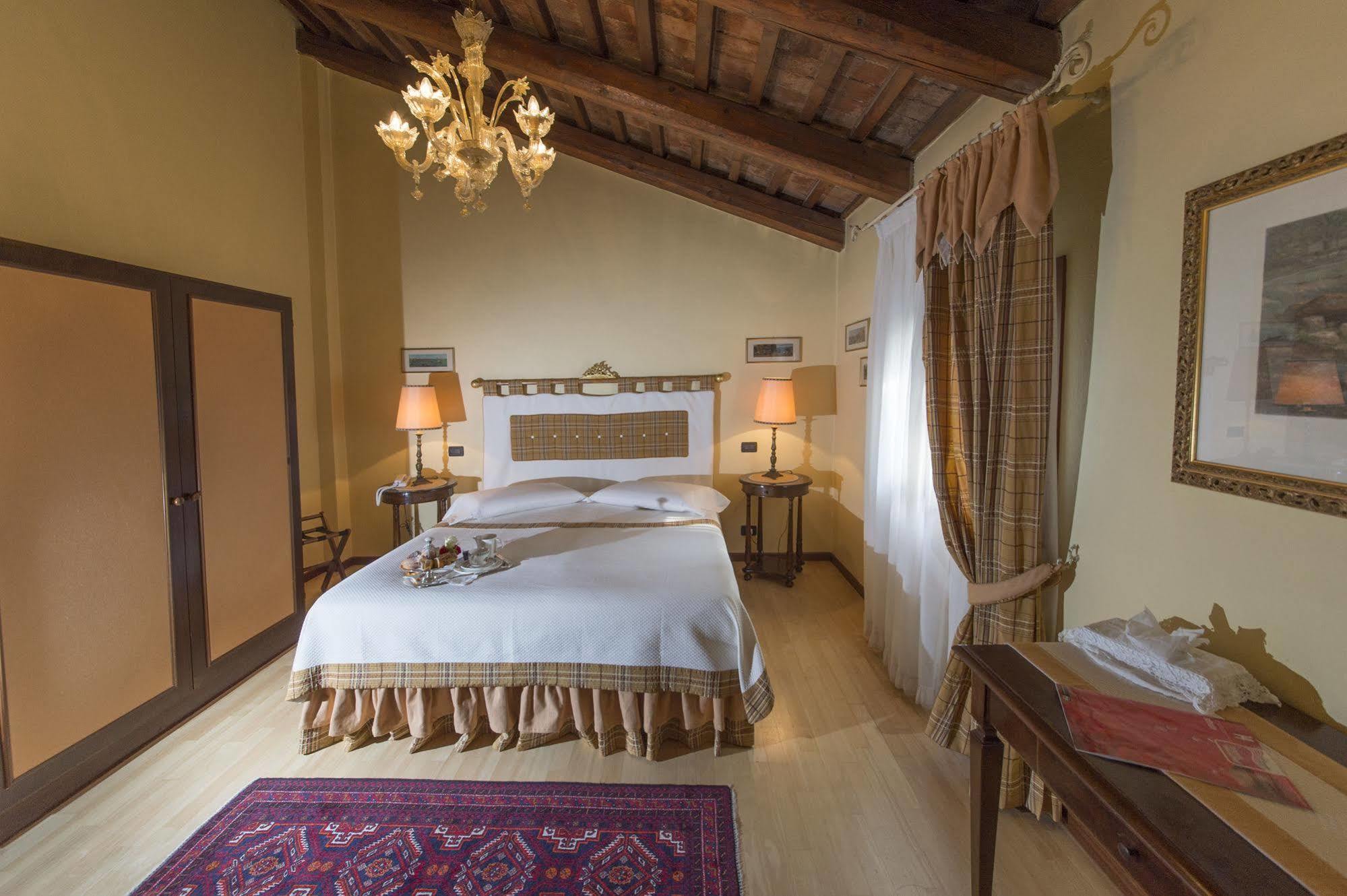 Hotel La Rescossa Mira Extérieur photo